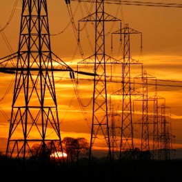Montaje de redes electricas aéreas de baja tensión